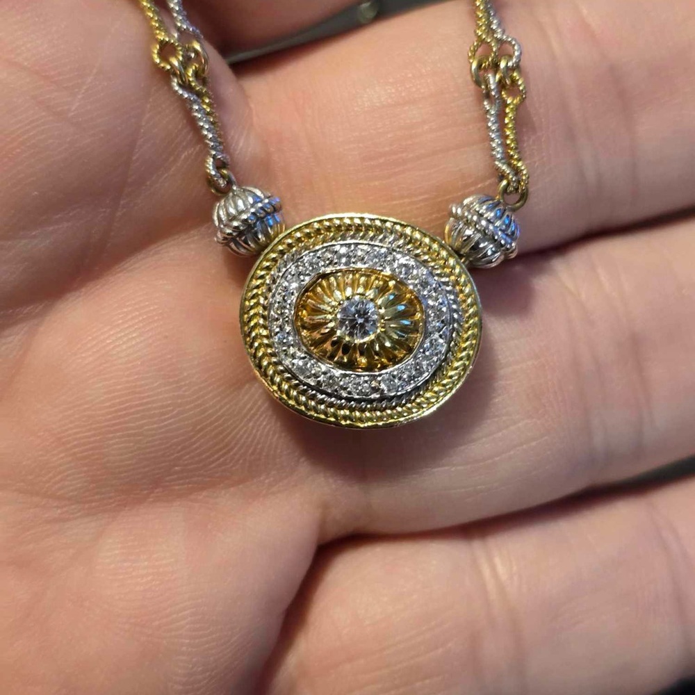 Stambolian 18 k gold necklace